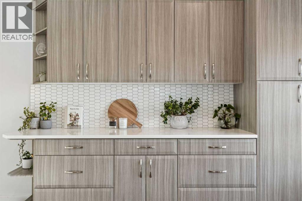 36 Riverview Drive, Cochrane, Alberta  T4C 1K1 - Photo 2 - A2271323