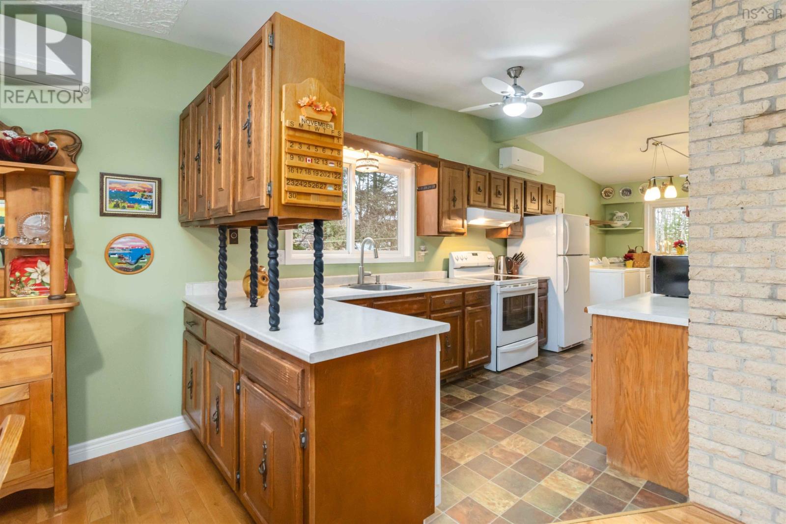 421 St. Andrews River Road, Shubenacadie, Nova Scotia  B0N 2H0 - Photo 12 - 202529134