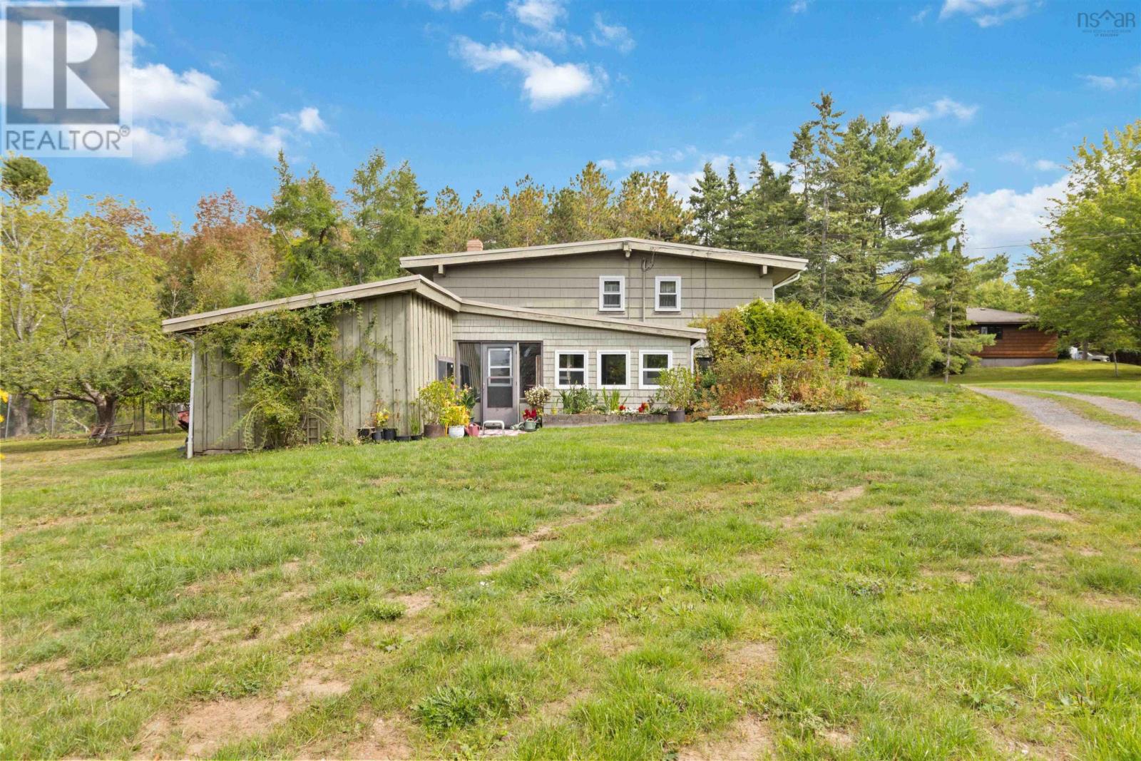 421 St. Andrews River Road, Shubenacadie, Nova Scotia  B0N 2H0 - Photo 4 - 202529134