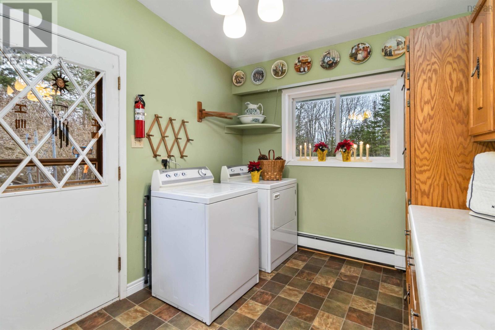 421 St. Andrews River Road, Shubenacadie, Nova Scotia  B0N 2H0 - Photo 15 - 202529134