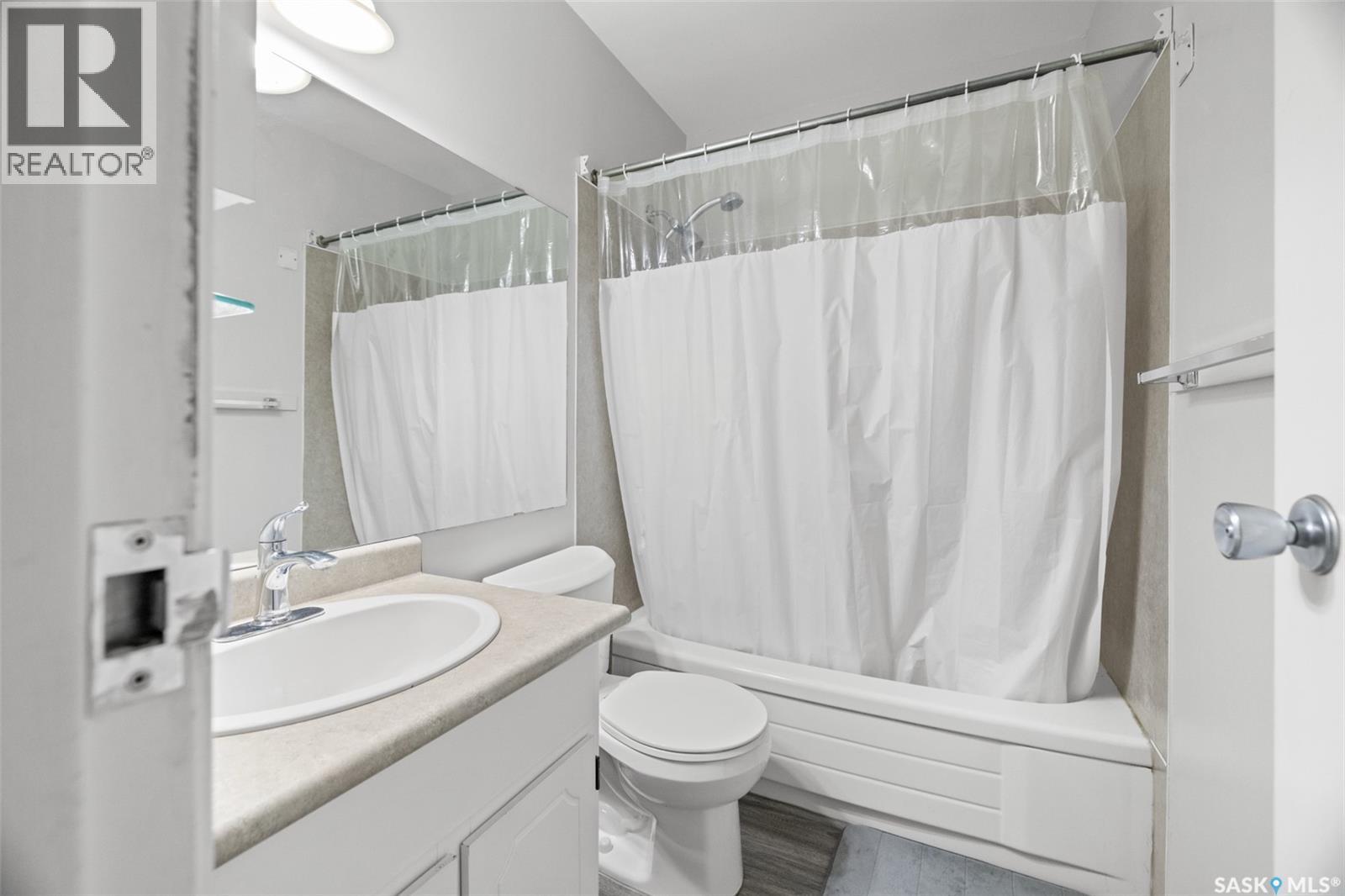 70 Gore Place, Regina, Saskatchewan  S4T 7S4 - Photo 16 - SK025365