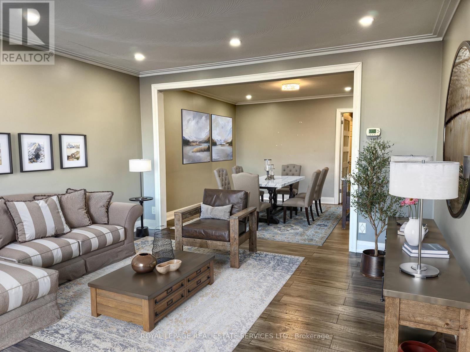 70 HISEY CRESCENT, Toronto, Ontario