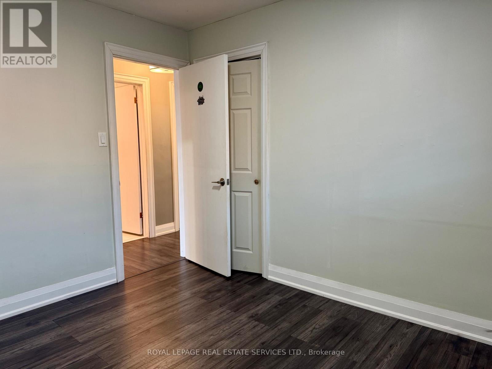 70 Hisey Crescent, Toronto (Black Creek), Ontario  M3N 1V1 - Photo 15 - W12612134