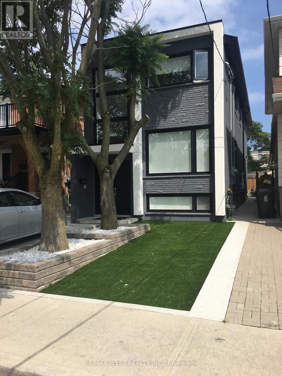 2ND FLOOR - 191 ROSETHORN AVENUE, Toronto, Ontario