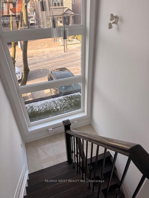 2nd Floor - 191 Rosethorn Avenue, Toronto (Keelesdale-Eglinton West), Ontario  M6N 3L3 - Photo 11 - W12612176