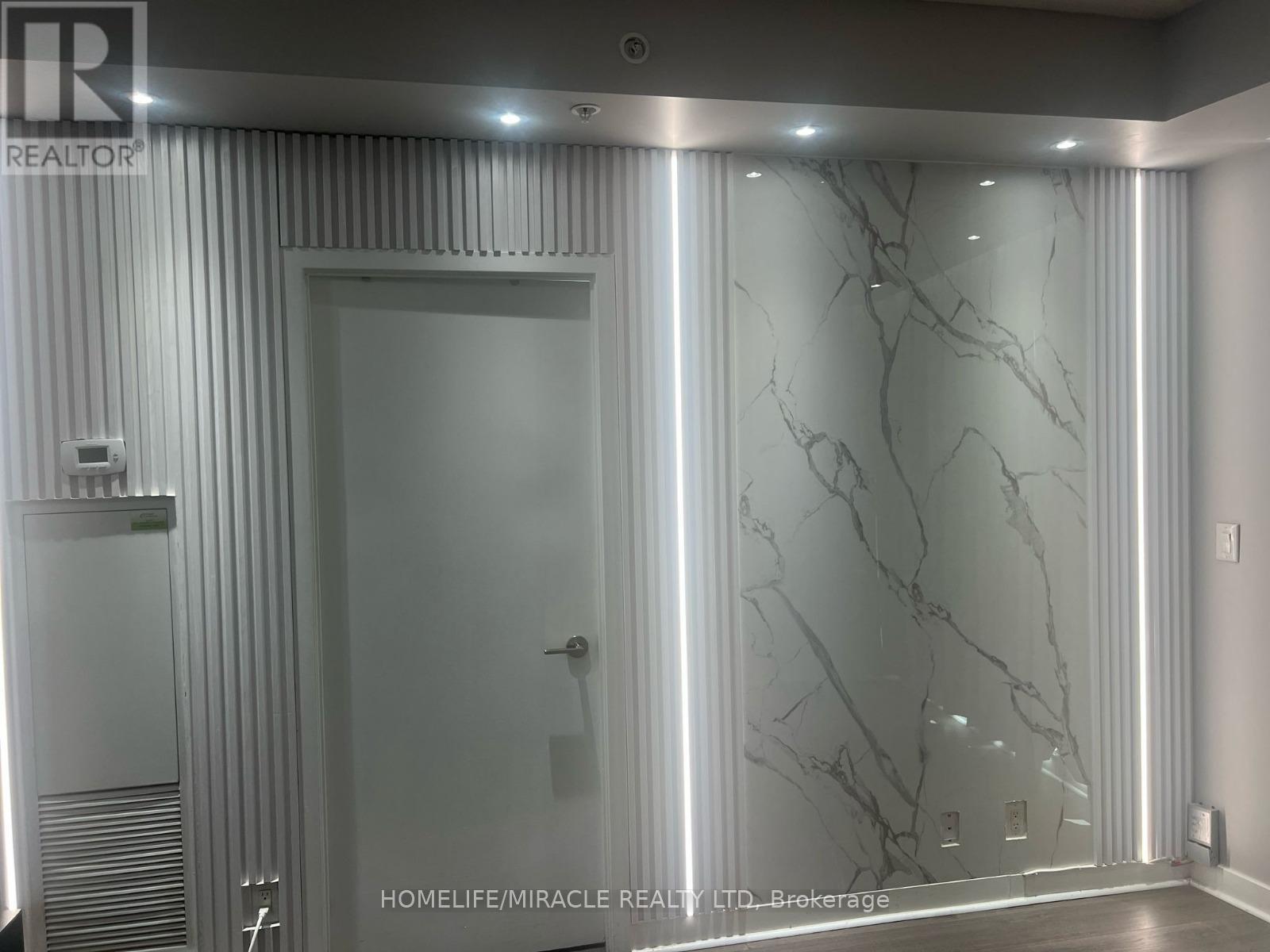 1406 - 3985 Grand Park Drive, Mississauga, Ontario  L5B 0H8 - Photo 7 - W12612182