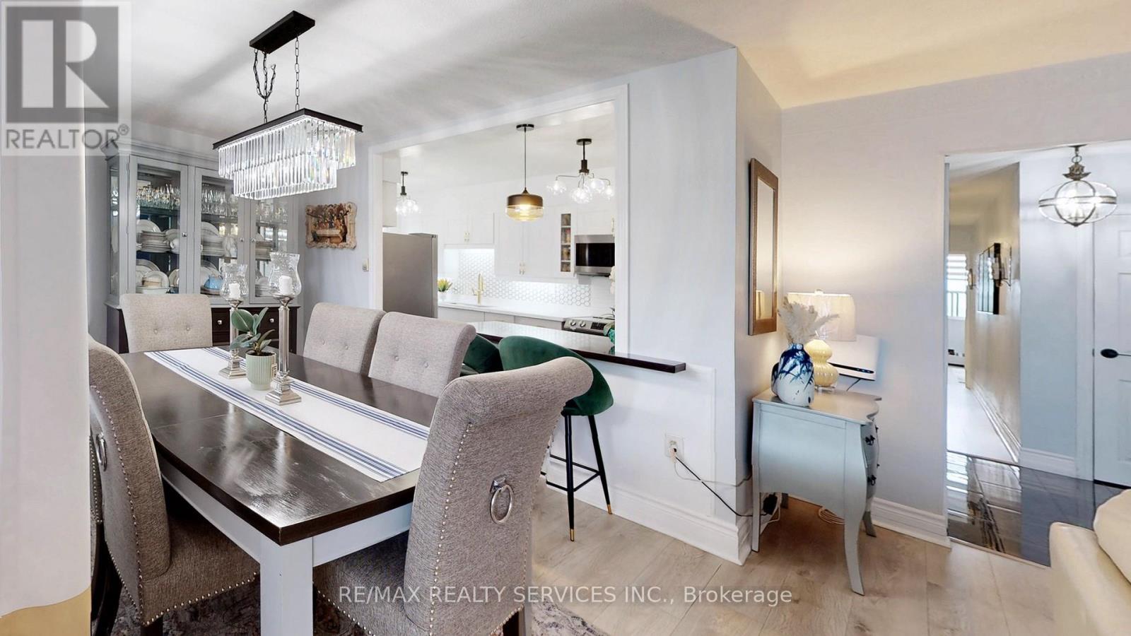 1219 - 551 The West Mall, Toronto, Ontario  M9C 1G7 - Photo 12 - W12612252