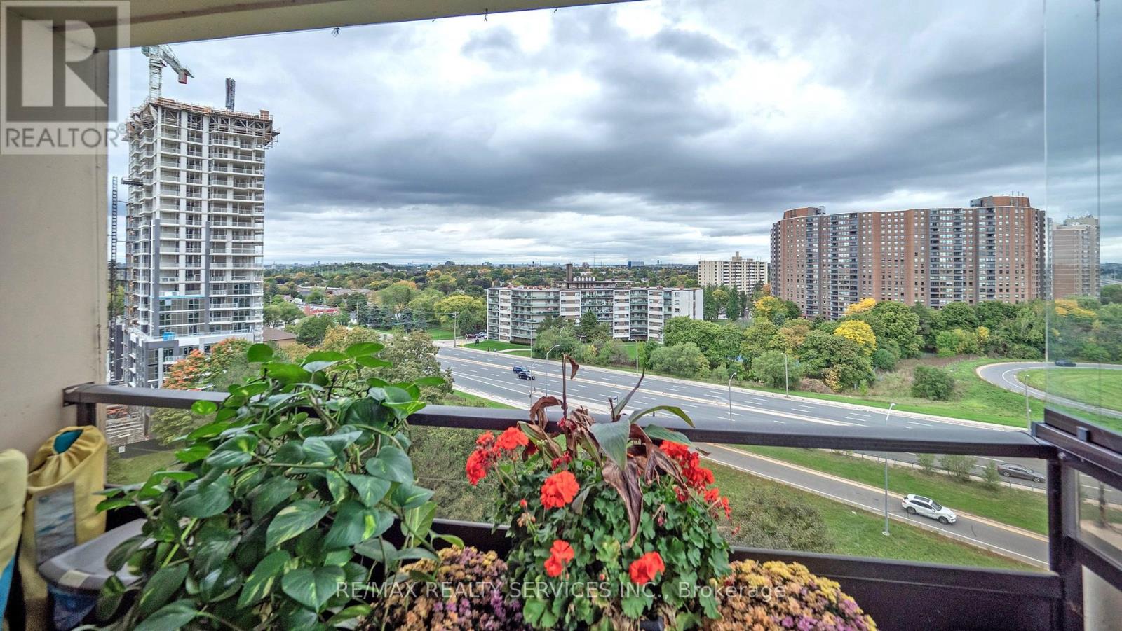 1219 - 551 The West Mall, Toronto, Ontario  M9C 1G7 - Photo 33 - W12612252