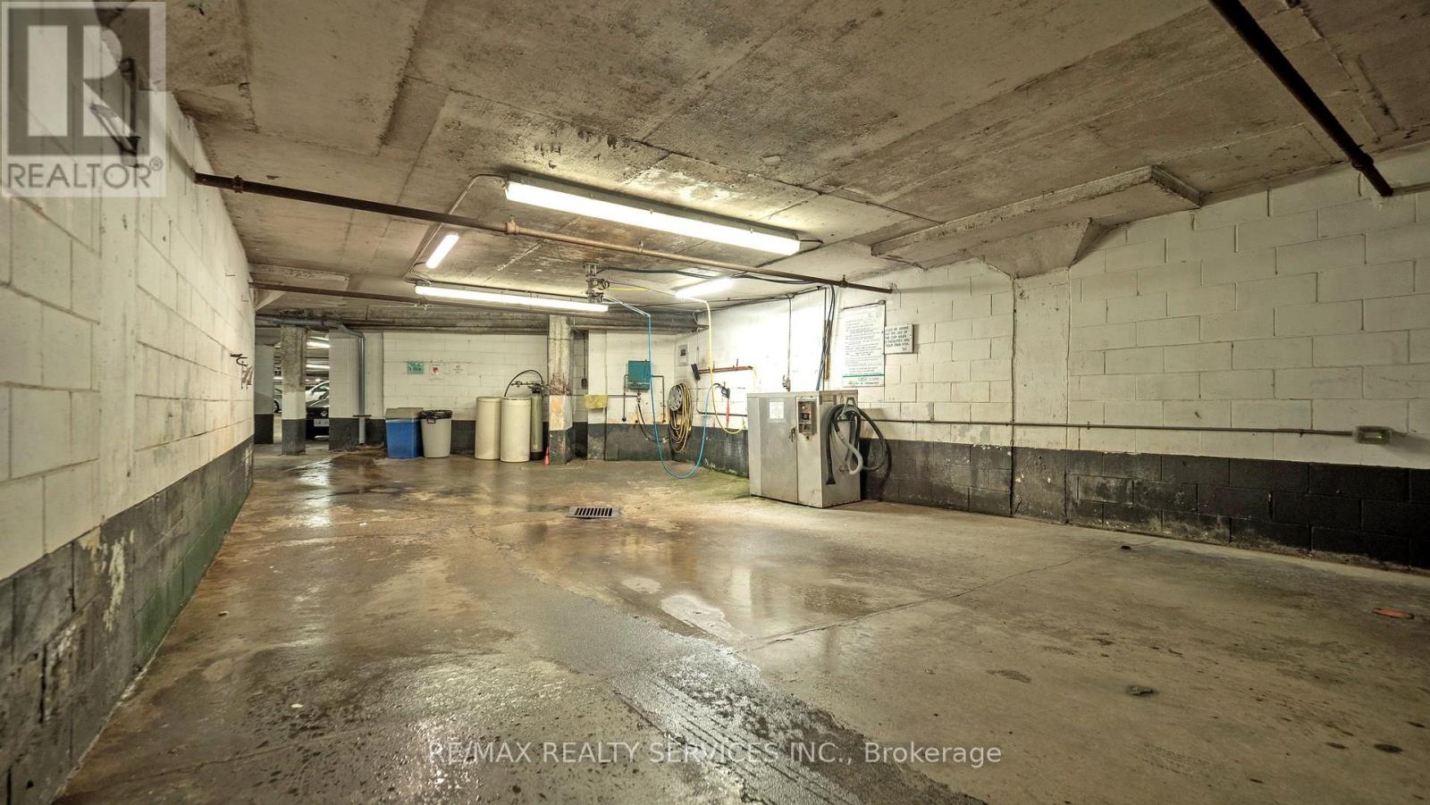 1219 - 551 The West Mall, Toronto, Ontario  M9C 1G7 - Photo 43 - W12612252