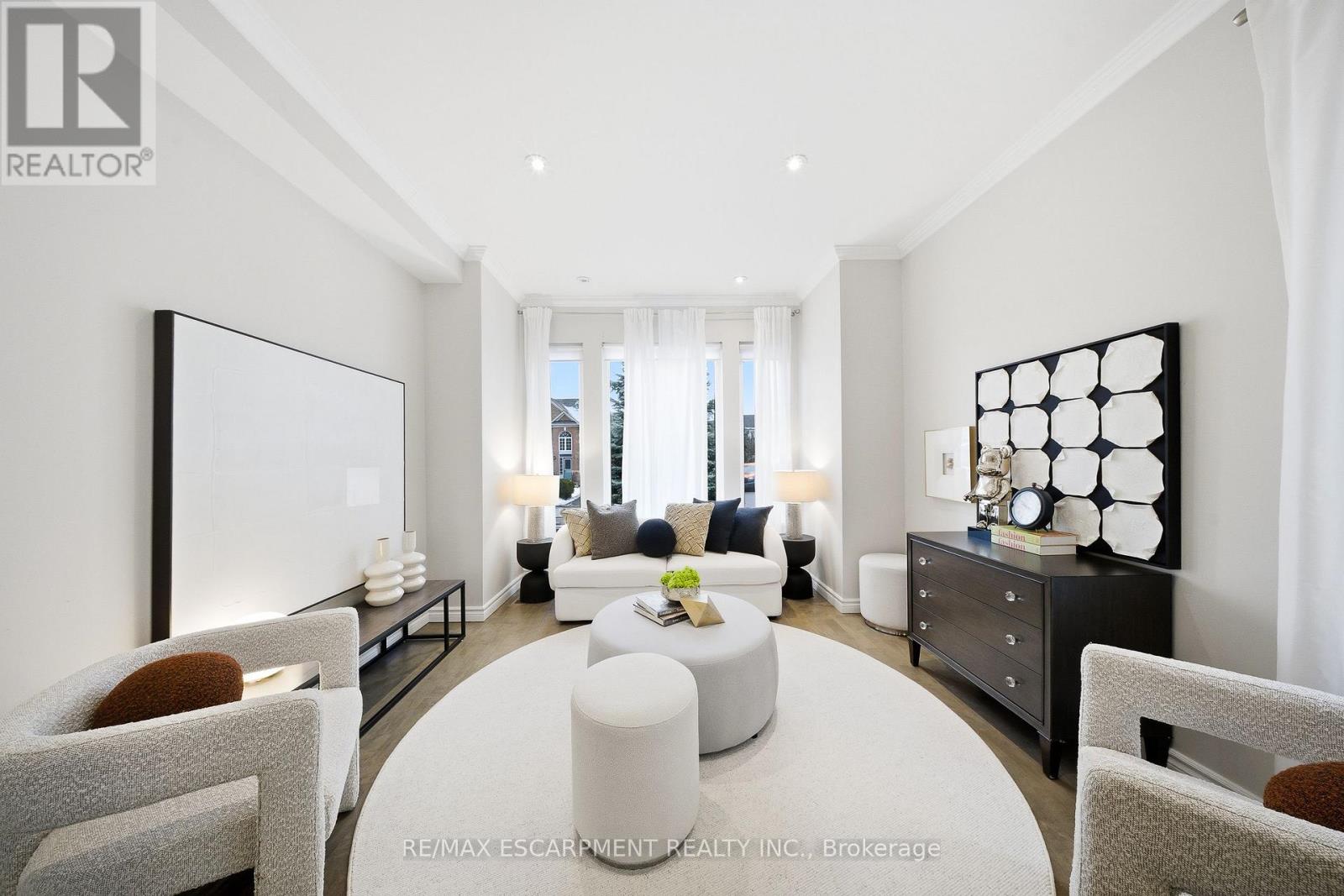 3205 Rolling Stone Court, Mississauga, Ontario  L5B 1V8 - Photo 19 - W12612256