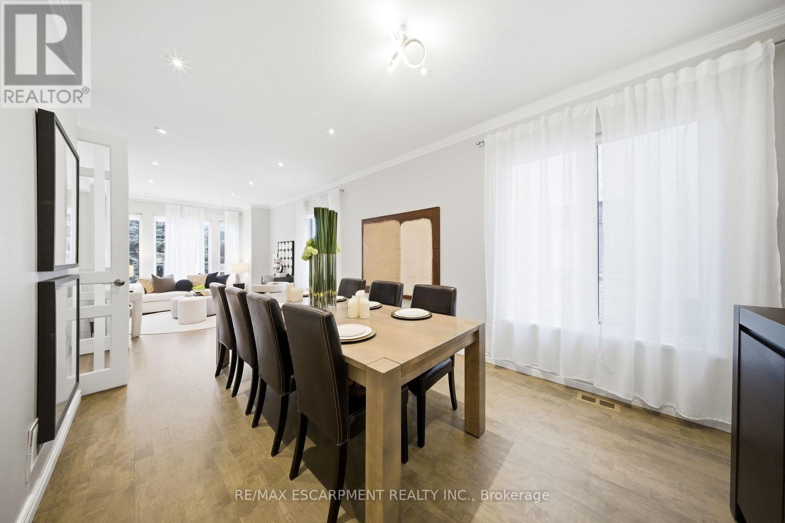 3205 Rolling Stone Court, Mississauga, Ontario  L5B 1V8 - Photo 22 - W12612256