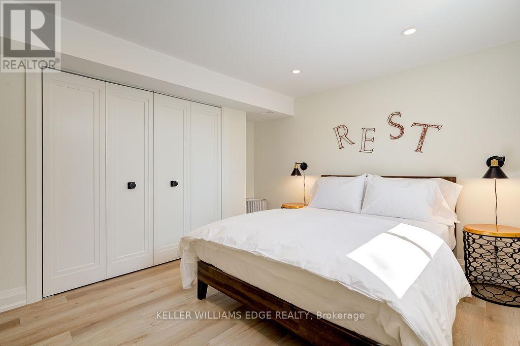 1 - 1456 Olga Drive, Burlington, Ontario  L7S 1L5 - Photo 11 - W12612288