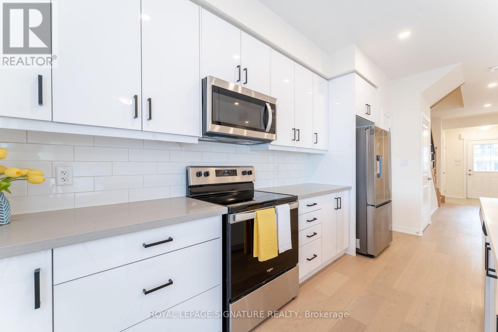 143 Sonoma Lane, Hamilton, Ontario  L8E 0J9 - Photo 11 - X12612130