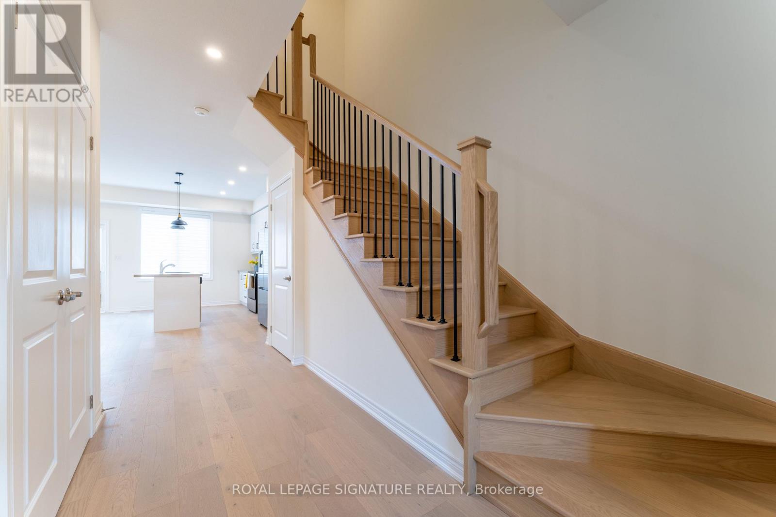 143 Sonoma Lane, Hamilton, Ontario  L8E 0J9 - Photo 7 - X12612130