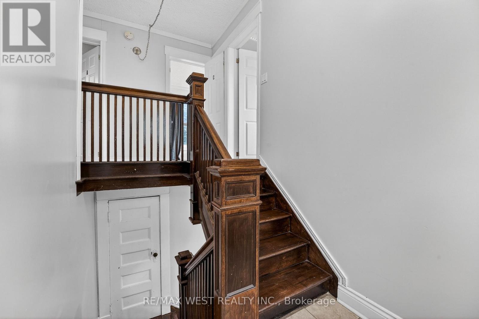 6175 Barker Street, Niagara Falls, Ontario  L2G 1Y5 - Photo 16 - X12612142