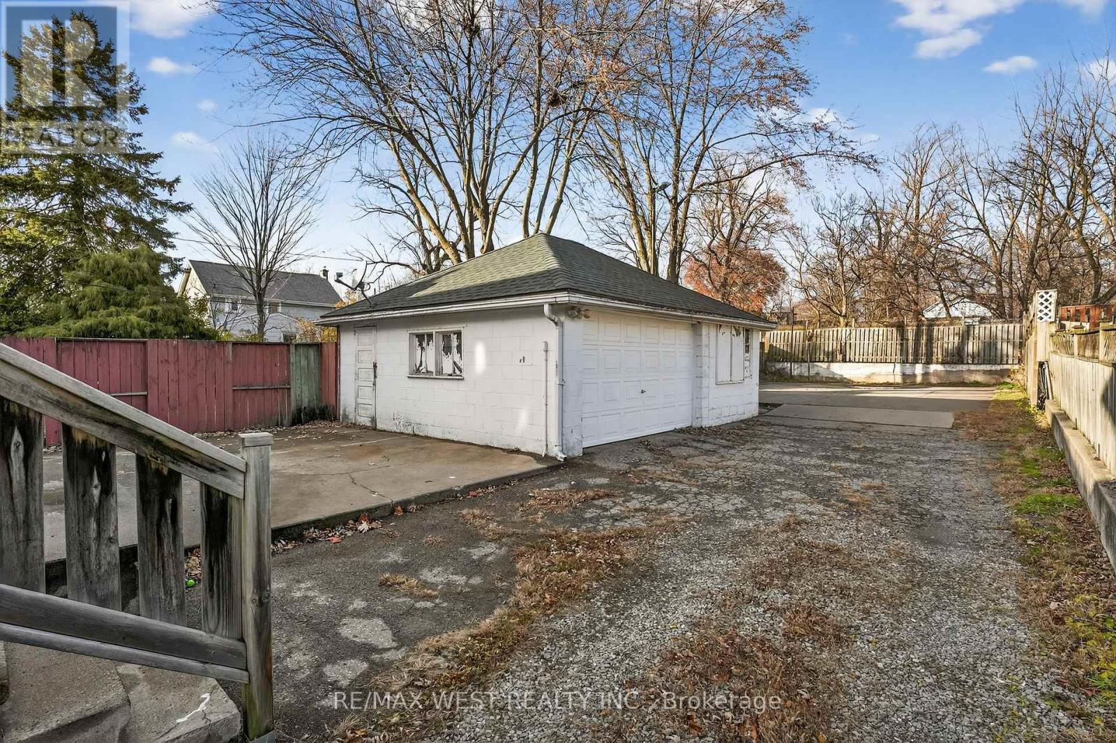 6175 Barker Street, Niagara Falls, Ontario  L2G 1Y5 - Photo 48 - X12612142