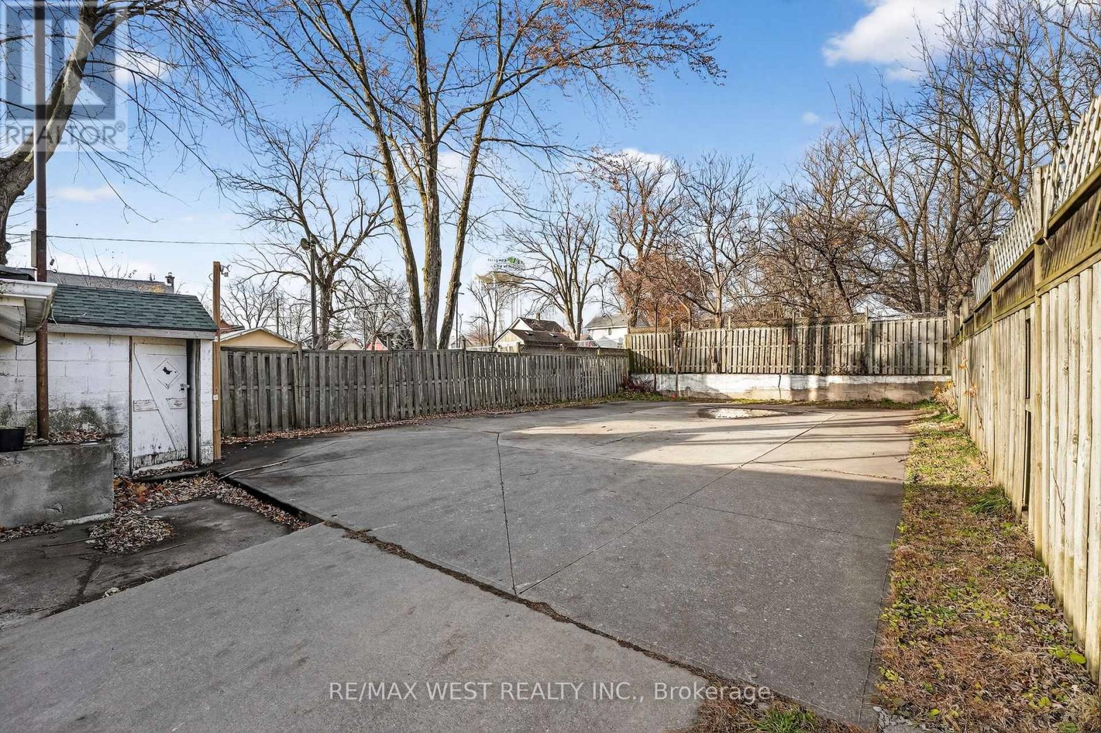 6175 Barker Street, Niagara Falls, Ontario  L2G 1Y5 - Photo 49 - X12612142