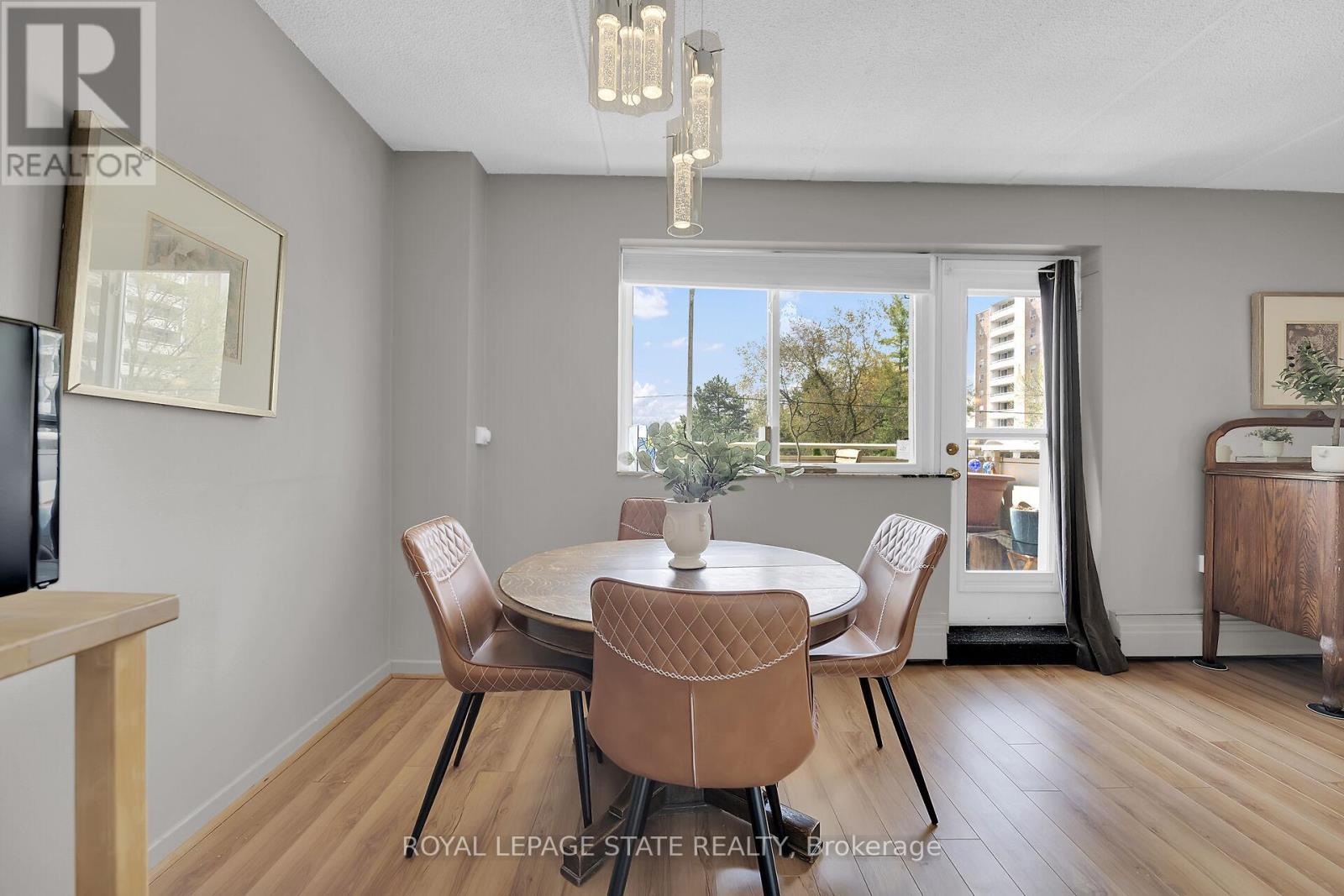 220 - 198 Scott Street, St. Catharines, Ontario  L2N 5T3 - Photo 15 - X12612274