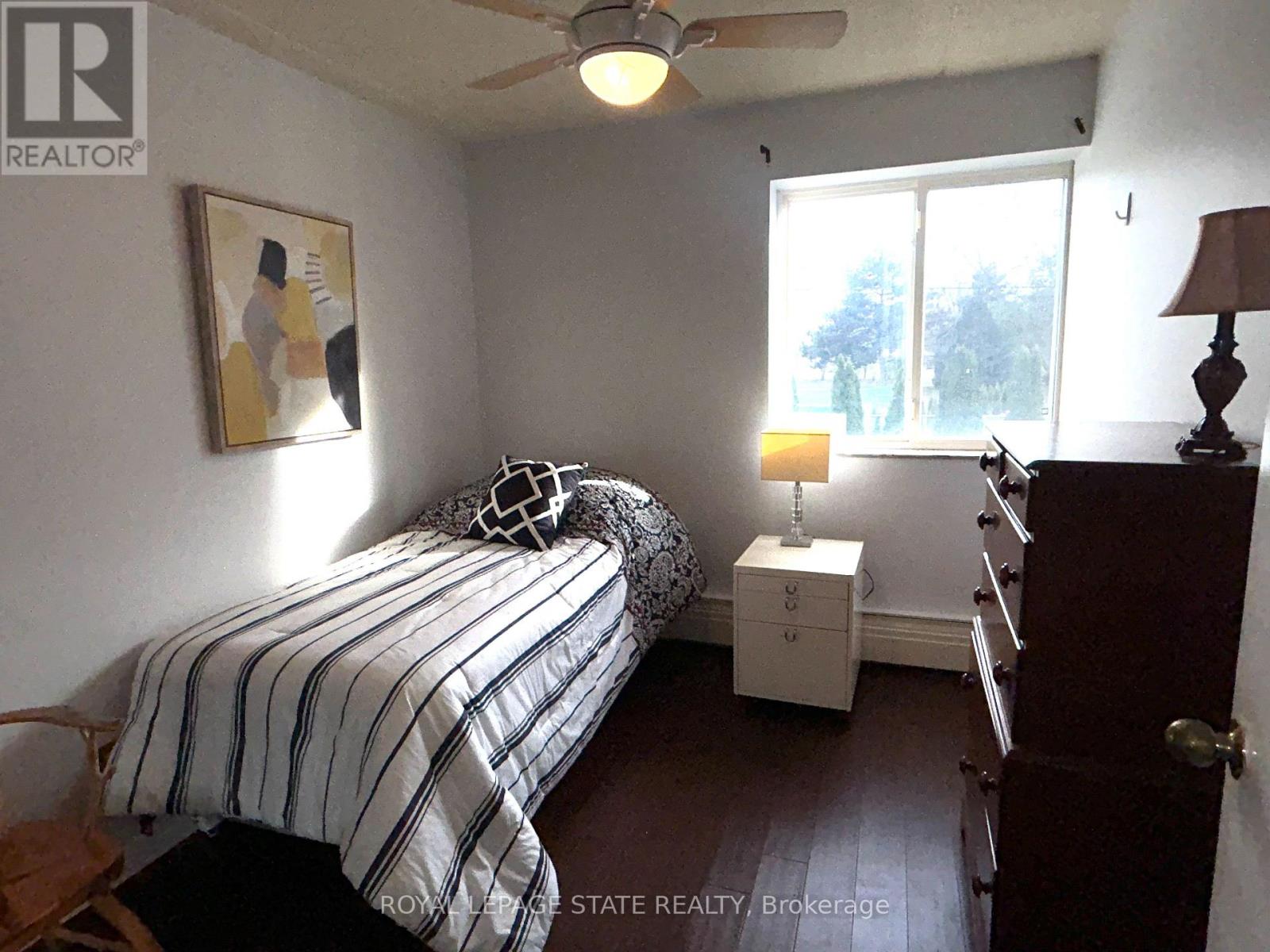 220 - 198 Scott Street, St. Catharines, Ontario  L2N 5T3 - Photo 27 - X12612274