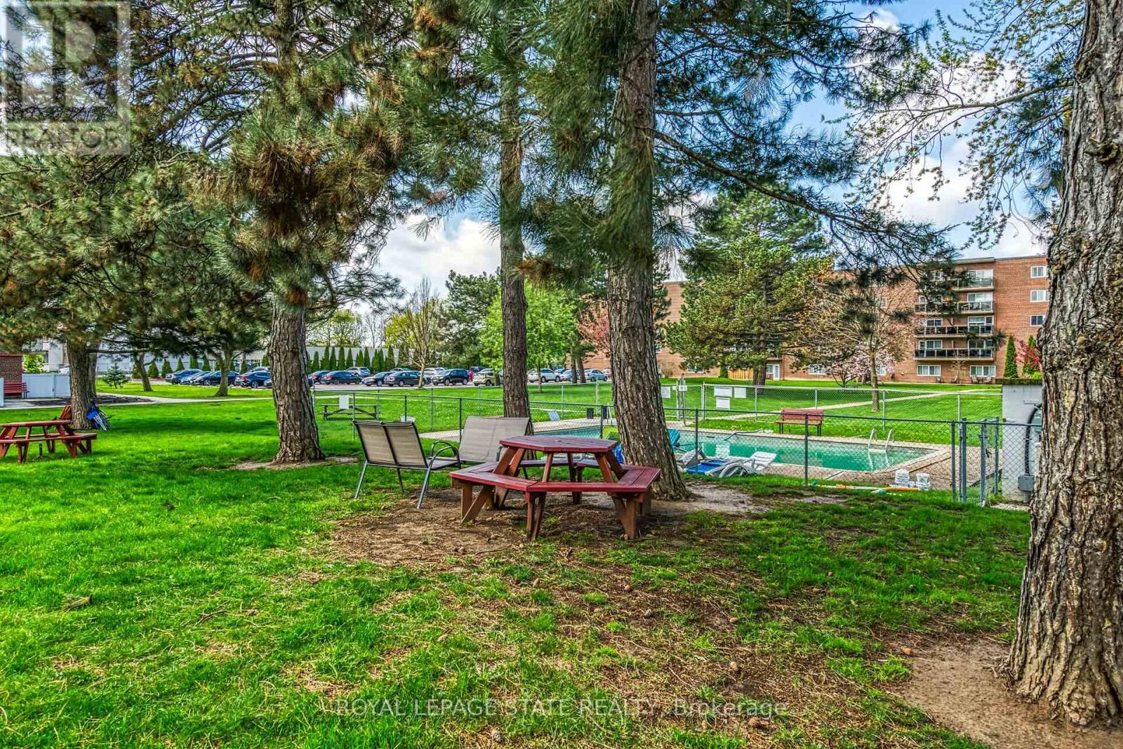 220 - 198 Scott Street, St. Catharines, Ontario  L2N 5T3 - Photo 39 - X12612274