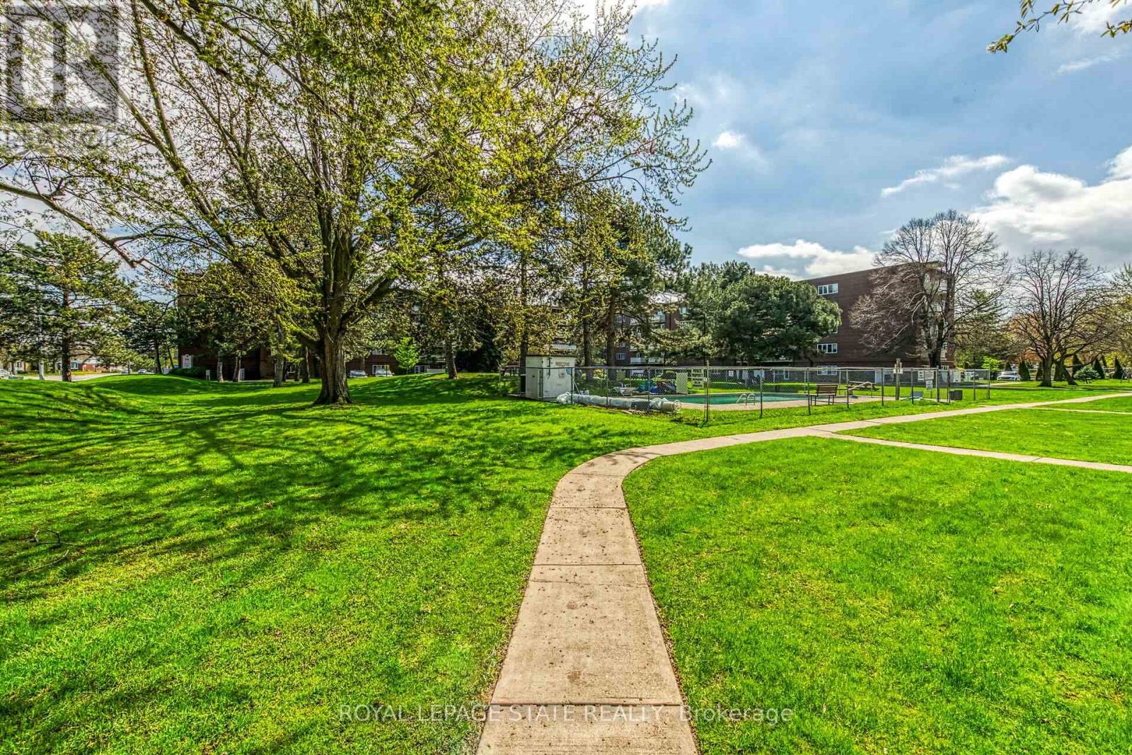 220 - 198 Scott Street, St. Catharines, Ontario  L2N 5T3 - Photo 40 - X12612274