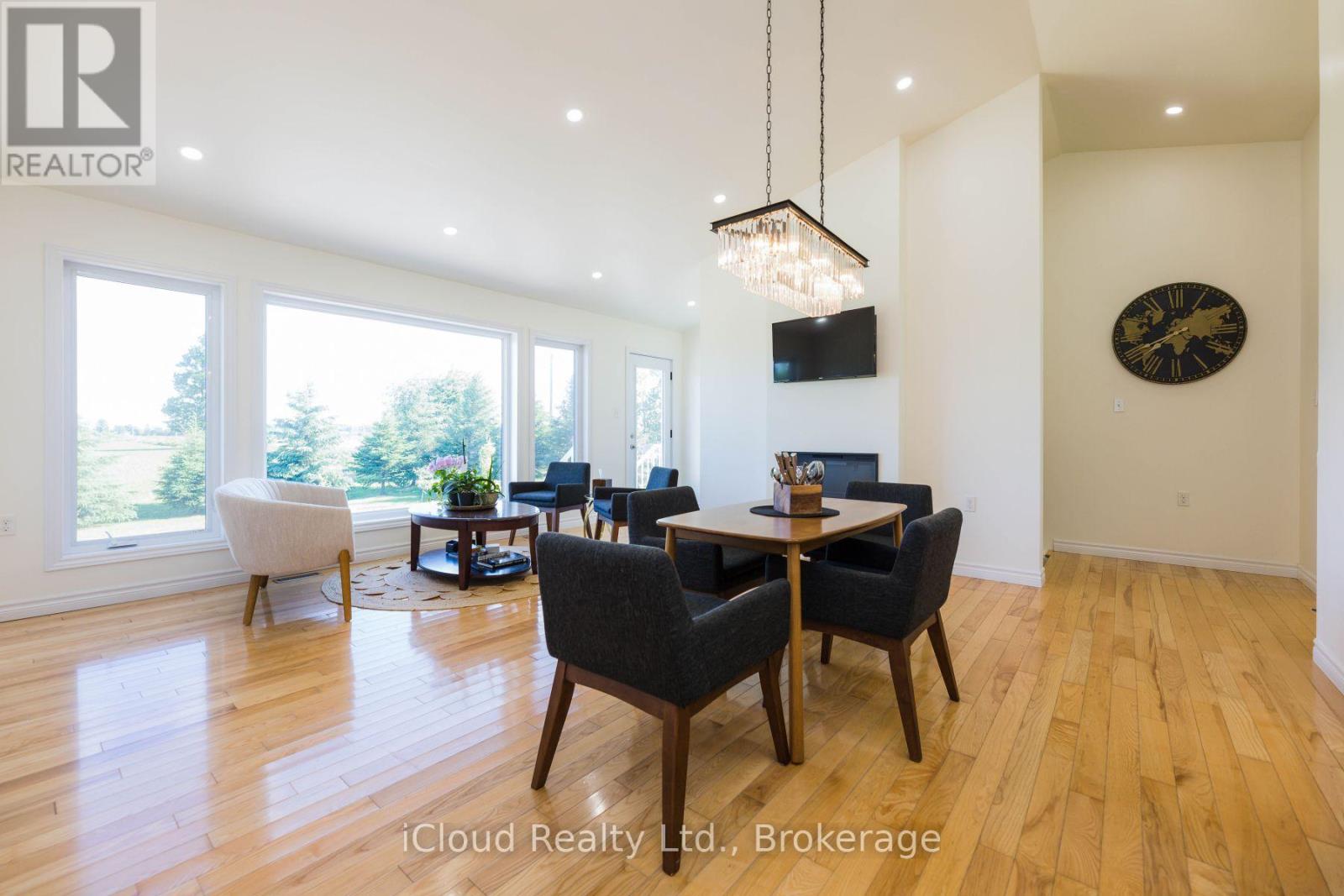 282303 Concession 4-5 Road, East Luther Grand Valley, Ontario  L9W 0W4 - Photo 10 - X12612290