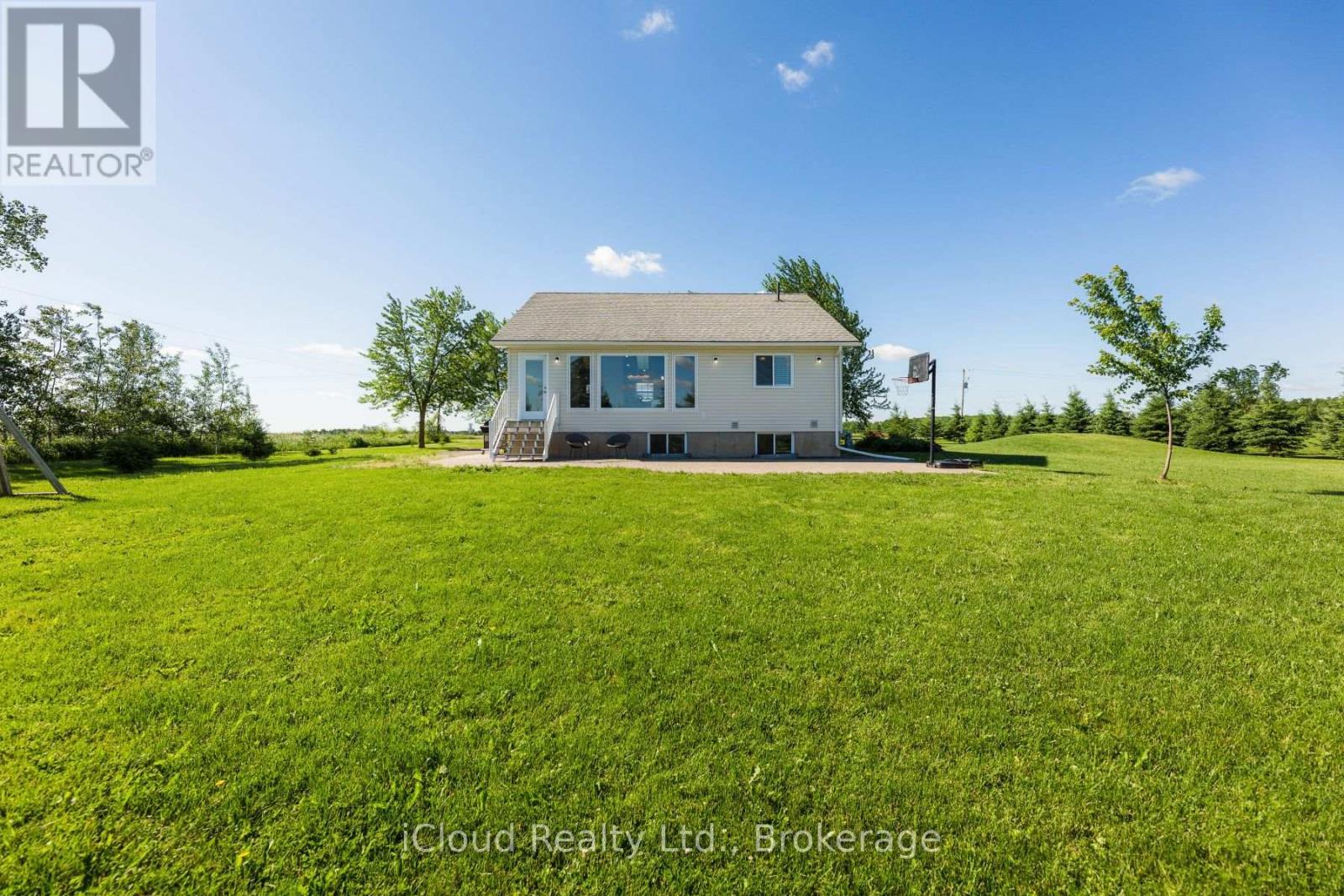 282303 Concession 4-5 Road, East Luther Grand Valley, Ontario  L9W 0W4 - Photo 25 - X12612290