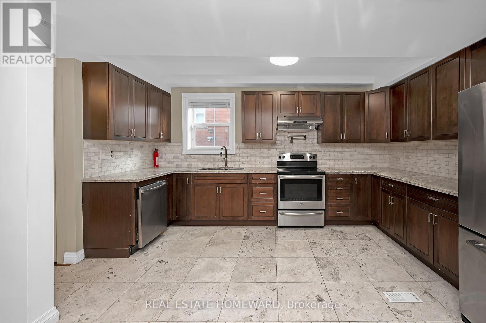 Main2nd - 71 Paisley Avenue N, Hamilton, Ontario  L8S 4H1 - Photo 13 - X12612292