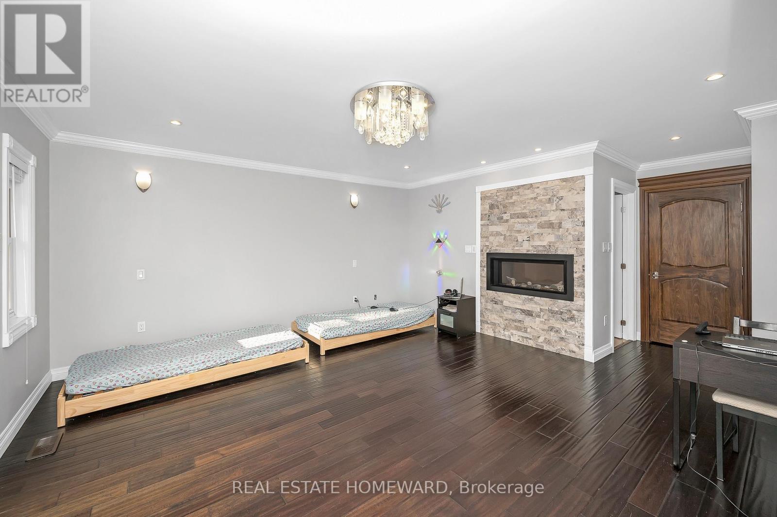 Main2nd - 71 Paisley Avenue N, Hamilton, Ontario  L8S 4H1 - Photo 37 - X12612292