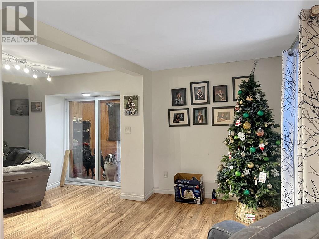 431 Frood Road, Sudbury, Ontario  P3C 4Z9 - Photo 15 - 2125868