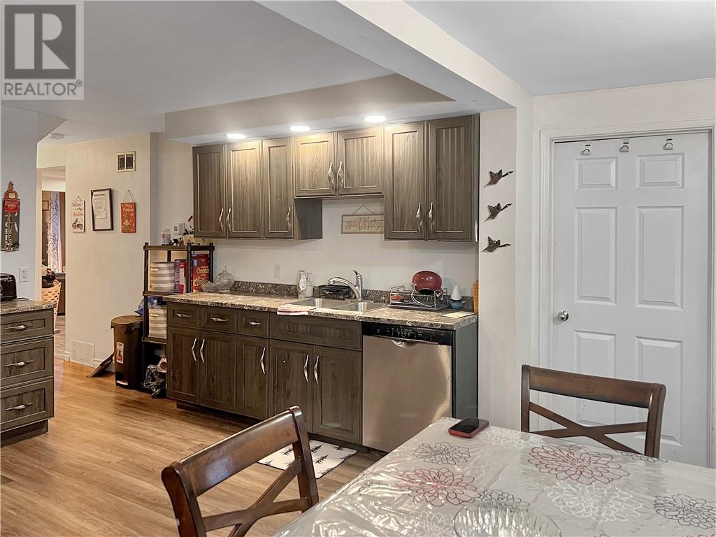 431 Frood Road, Sudbury, Ontario  P3C 4Z9 - Photo 9 - 2125868