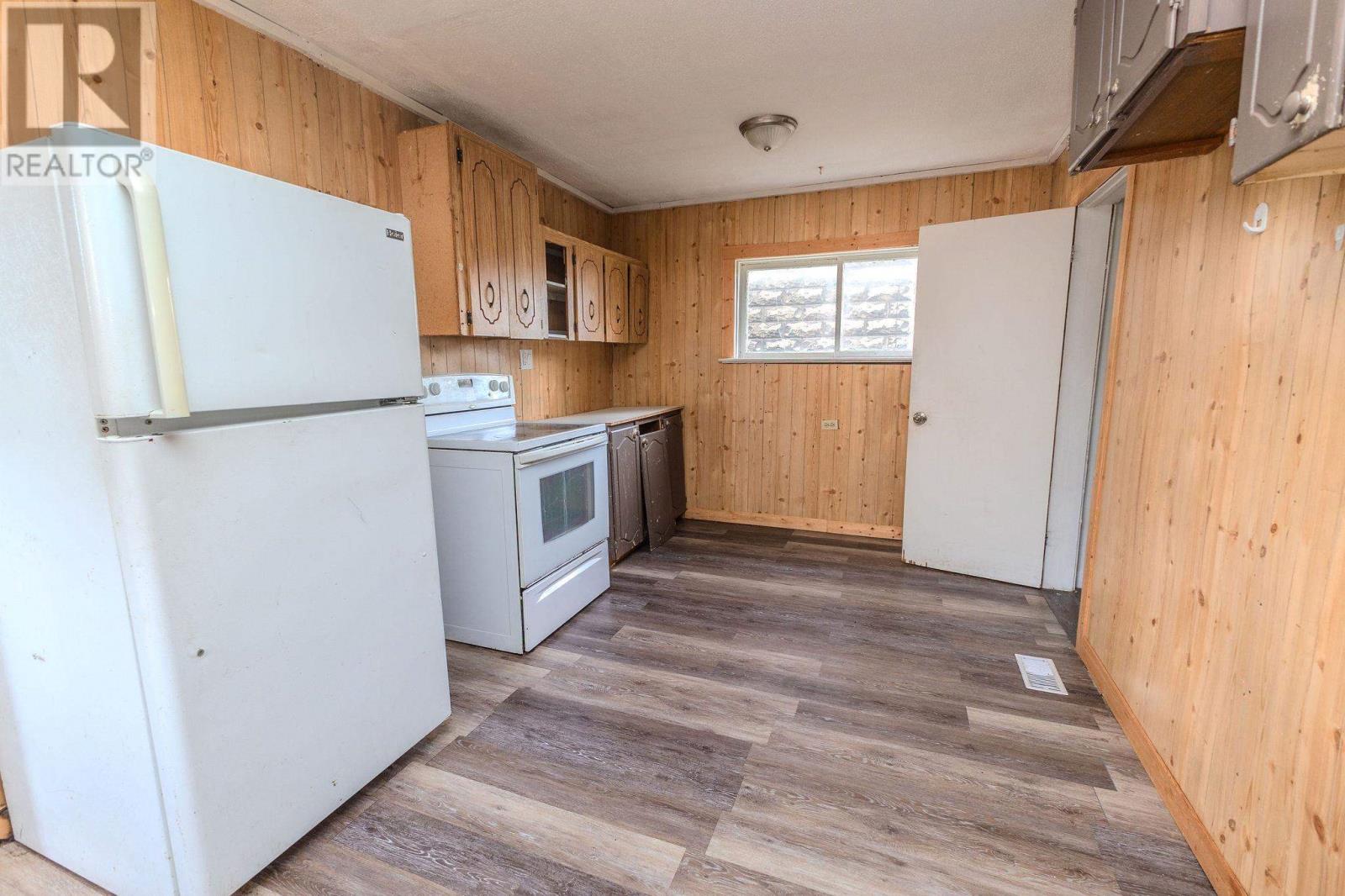 184 Elgin St, Sault Ste. Marie, Ontario  P6A 2Z1 - Photo 8 - SM253148