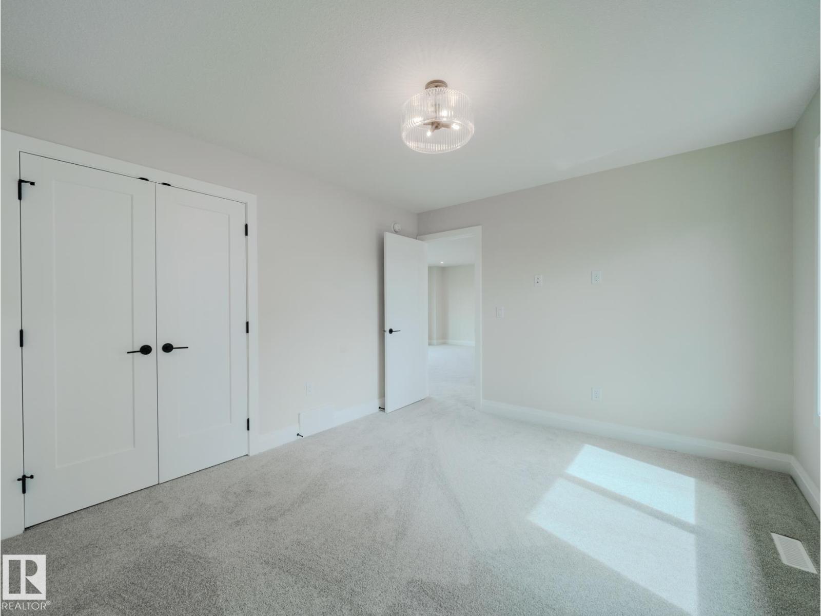 6704 Crawford Wy Sw, Edmonton, Alberta  T6W 1A6 - Photo 35 - E4449446