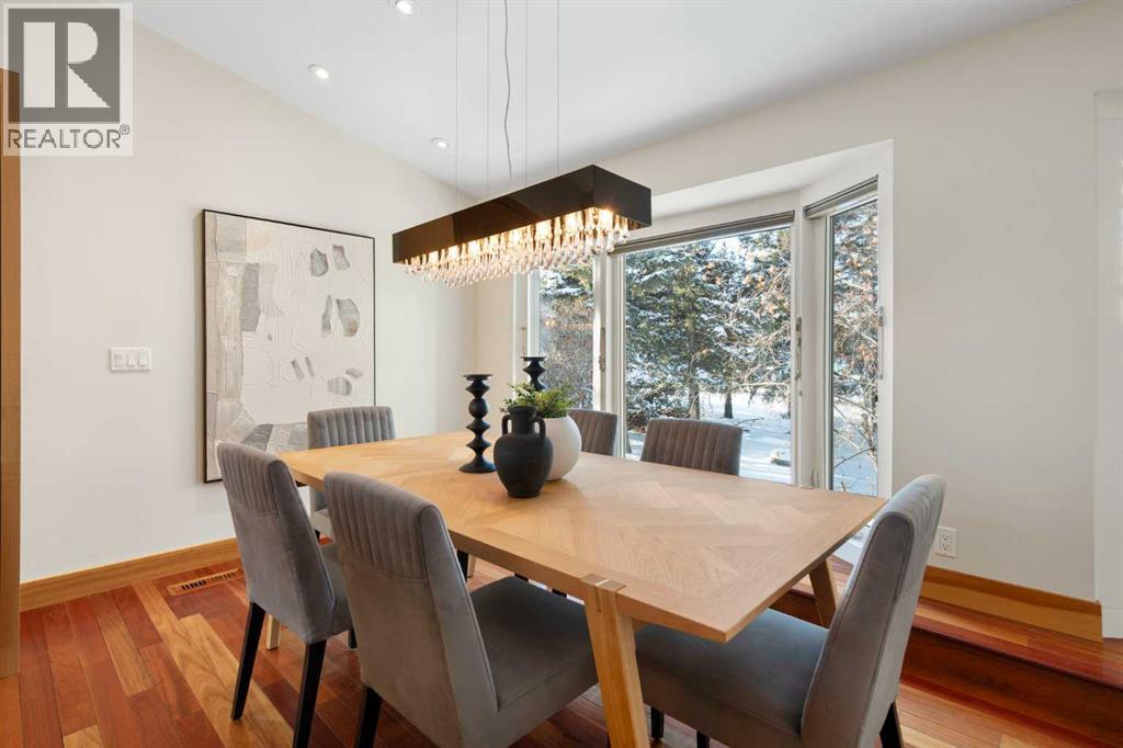 211 Coach Side Road Sw, Calgary, Alberta  T3H 1L6 - Photo 10 - A2273632