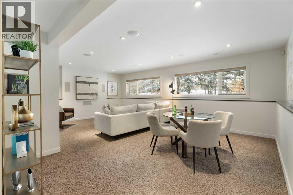 211 Coach Side Road Sw, Calgary, Alberta  T3H 1L6 - Photo 33 - A2273632