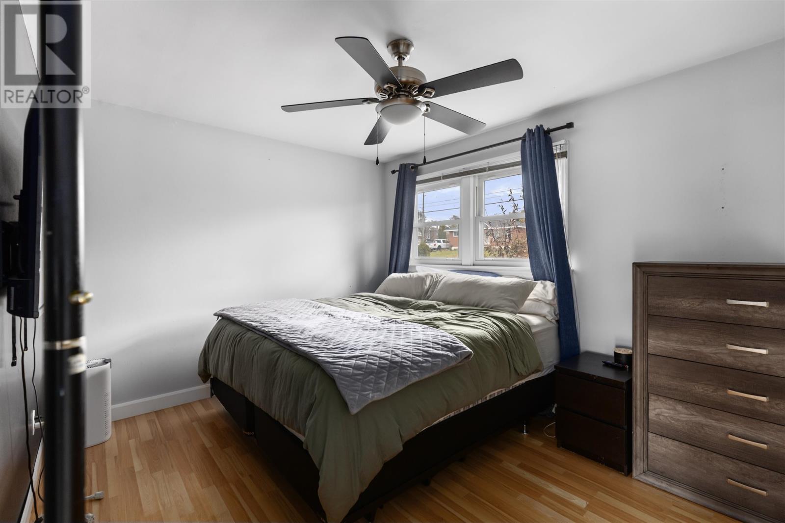 225 Hugill St, Sault Ste. Marie, Ontario  P6A 4G1 - Photo 17 - SM253436