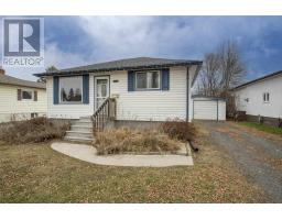 1332 Wallbridge AVE, Thunder Bay, Ontario