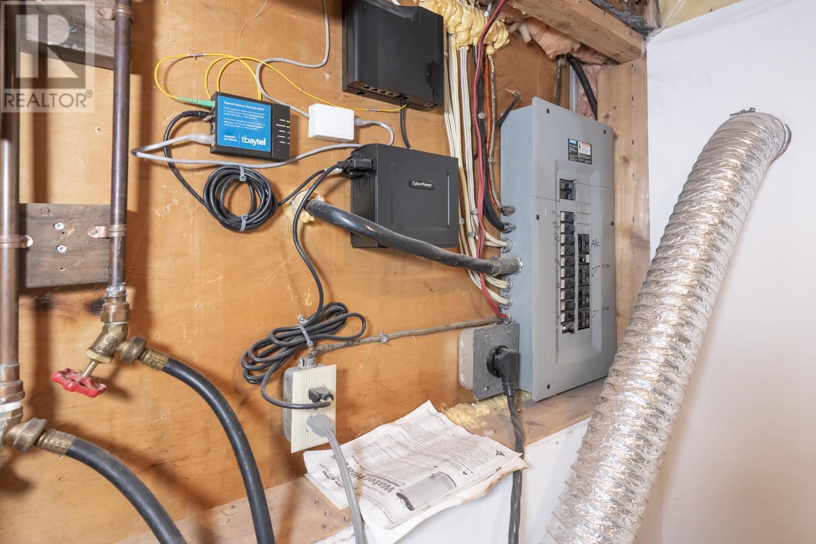 1332 Wallbridge Ave, Thunder Bay, Ontario  P7E 3K8 - Photo 40 - TB253516