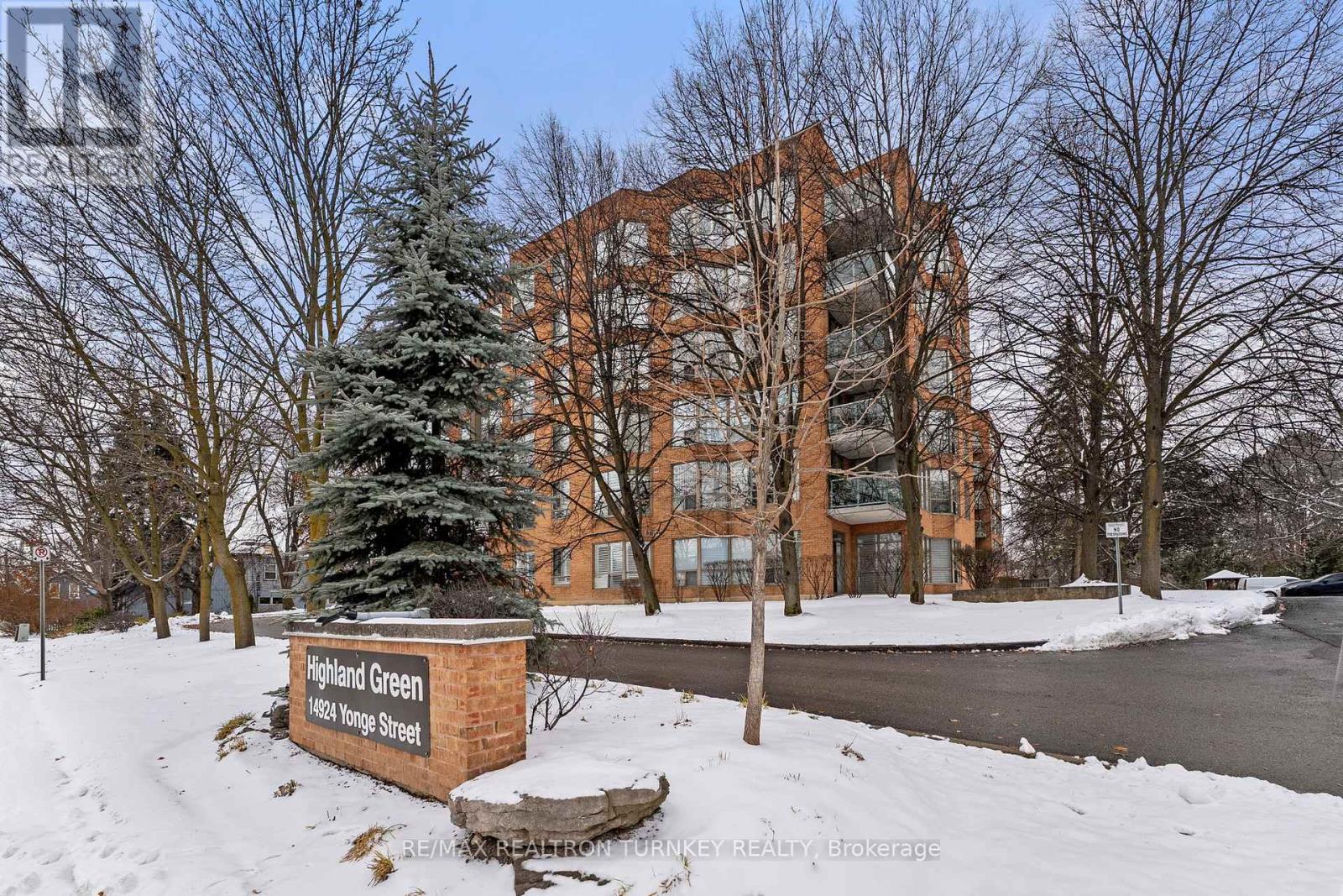 114 - 14924 Yonge Street, Aurora, Ontario  L4G 6H7 - Photo 1 - N12598730