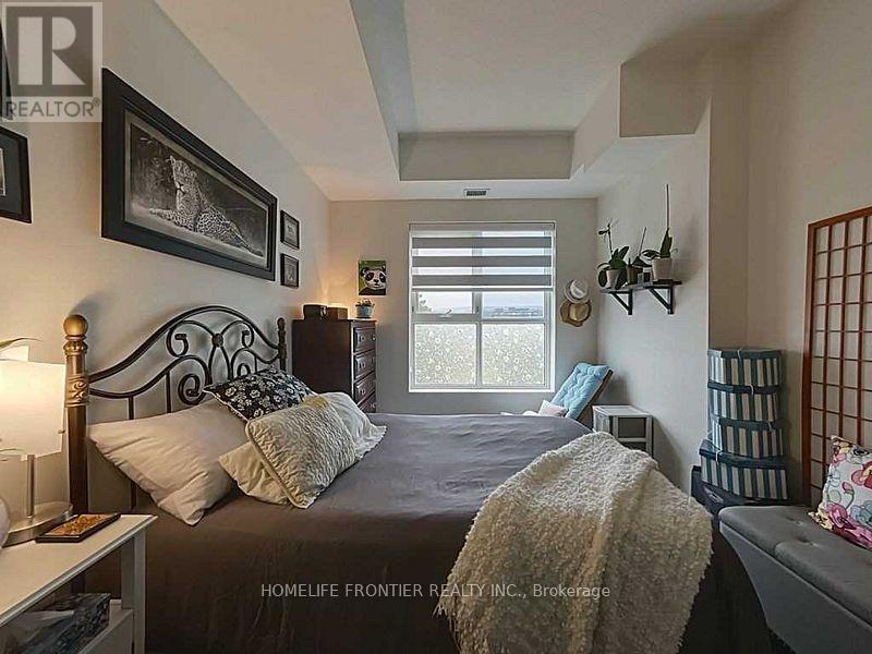 304 - 34 Plains Road E, Burlington, Ontario  L7T 0B9 - Photo 12 - W12589866