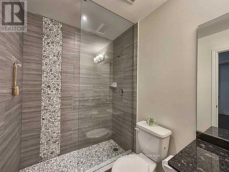 304 - 34 Plains Road E, Burlington, Ontario  L7T 0B9 - Photo 15 - W12589866