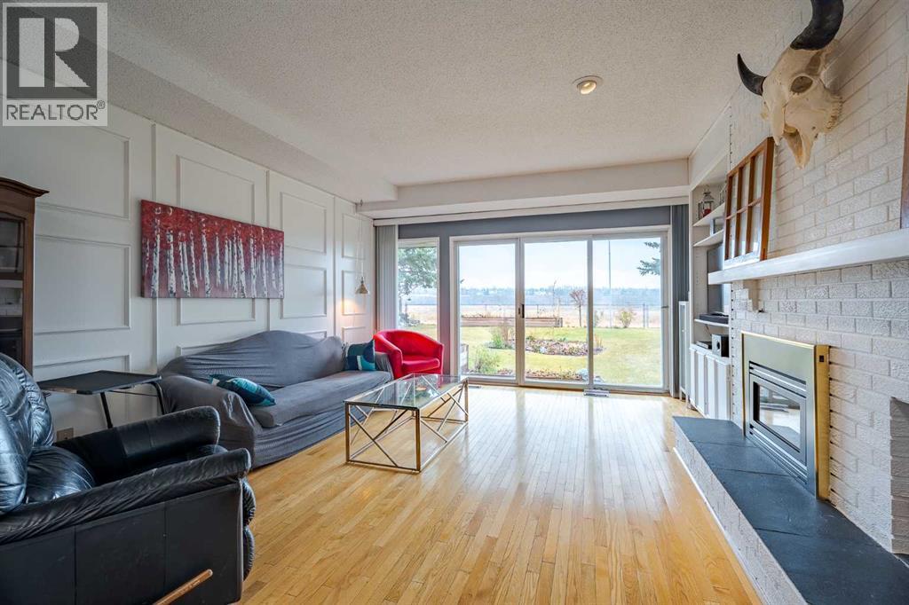 2427 Deer Side Drive, Calgary, Alberta  T2J 5L7 - Photo 16 - A2271544