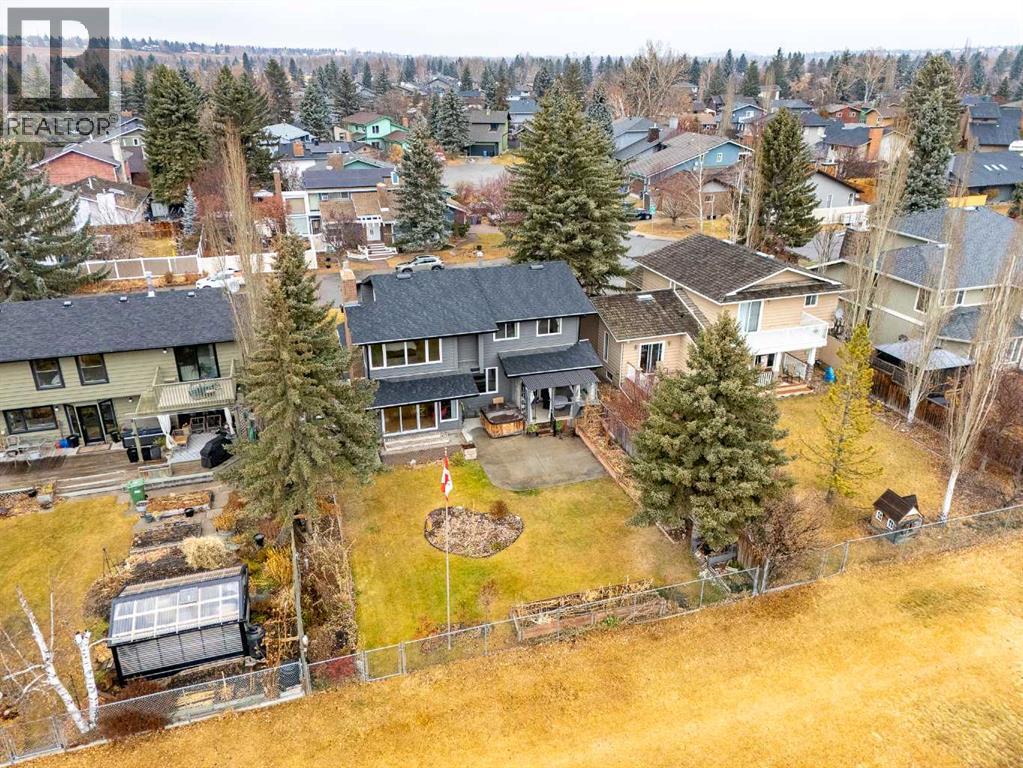 2427 Deer Side Drive, Calgary, Alberta  T2J 5L7 - Photo 6 - A2271544