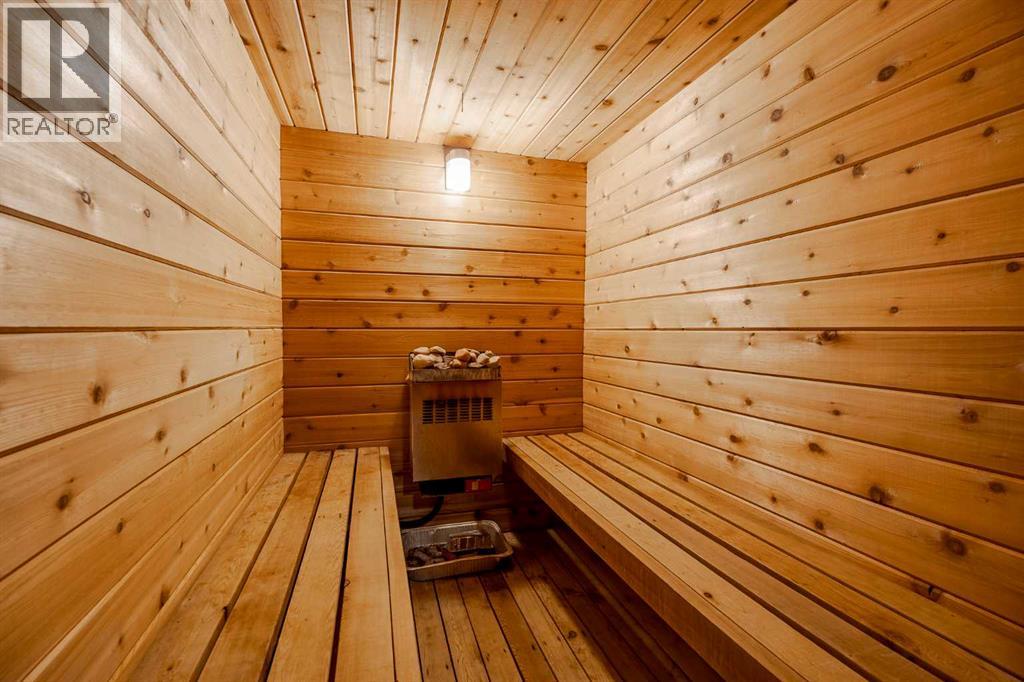 2427 Deer Side Drive, Calgary, Alberta  T2J 5L7 - Photo 35 - A2271544