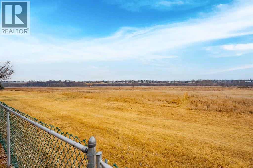 2427 Deer Side Drive, Calgary, Alberta  T2J 5L7 - Photo 39 - A2271544