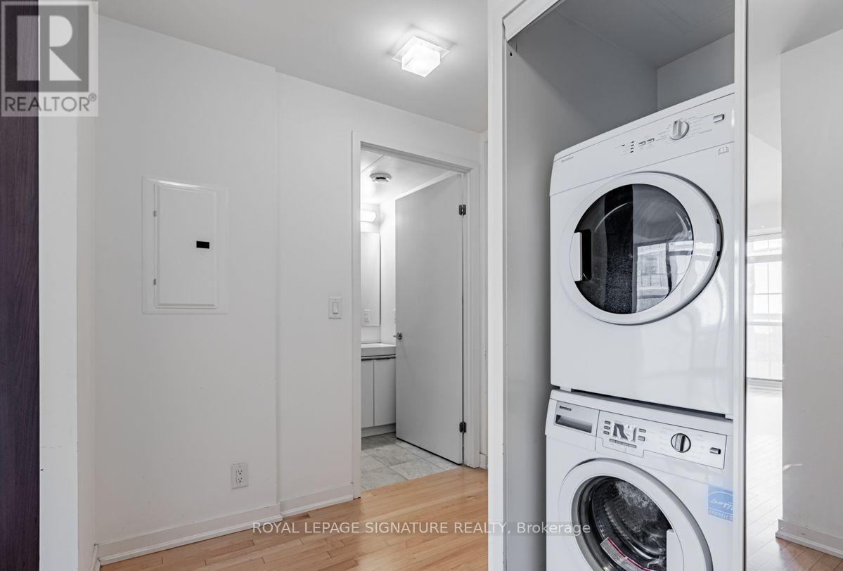 3510 - 14 York Street, Toronto, Ontario  M5J 0B1 - Photo 12 - C12612326