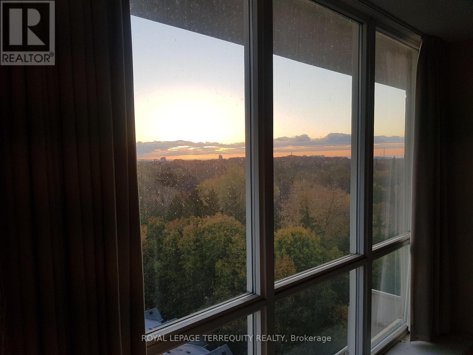 1046 - 139 Merton Street, Toronto, Ontario  M4S 3G7 - Photo 11 - C12612346