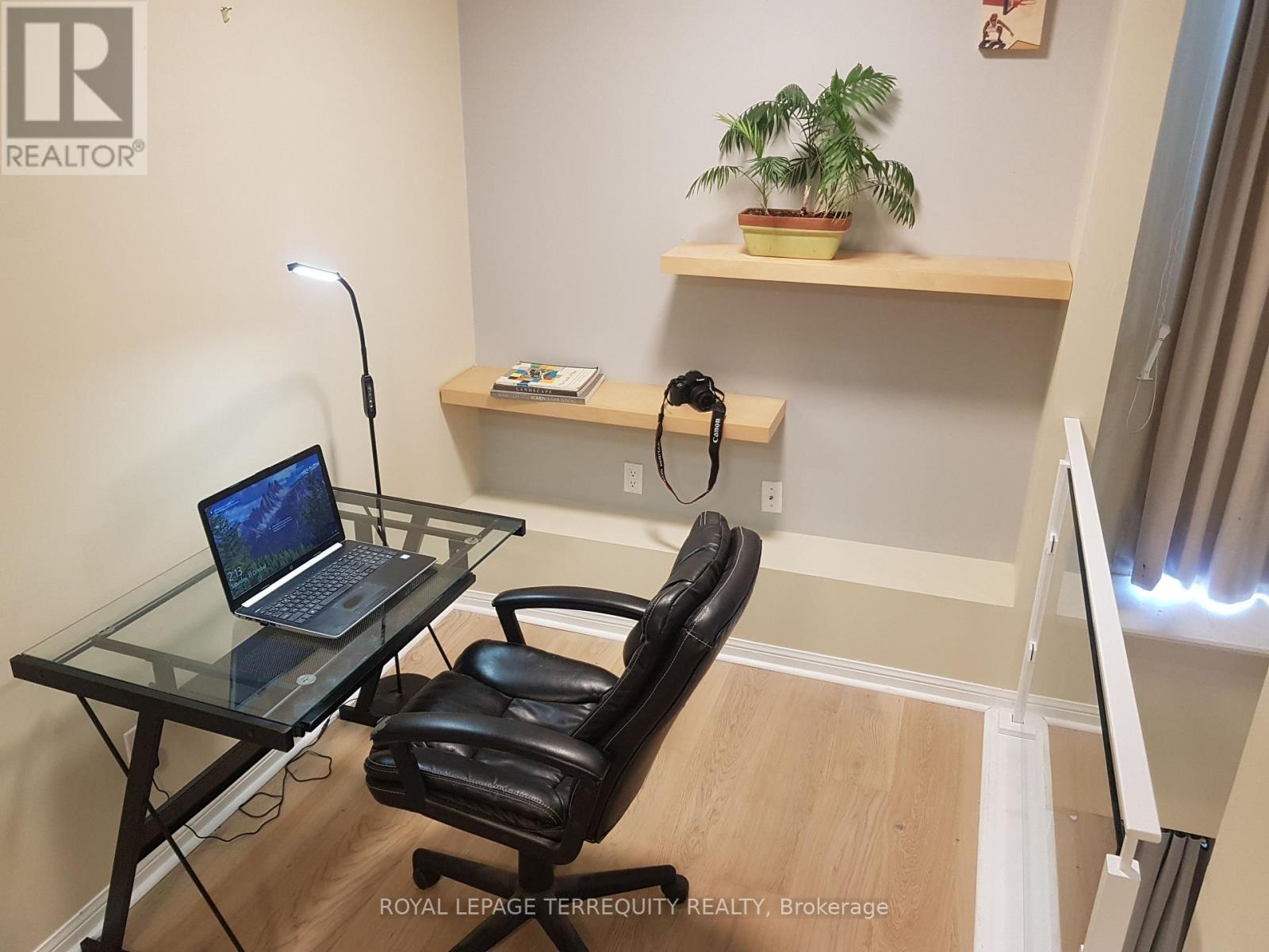 1046 - 139 Merton Street, Toronto, Ontario  M4S 3G7 - Photo 12 - C12612346