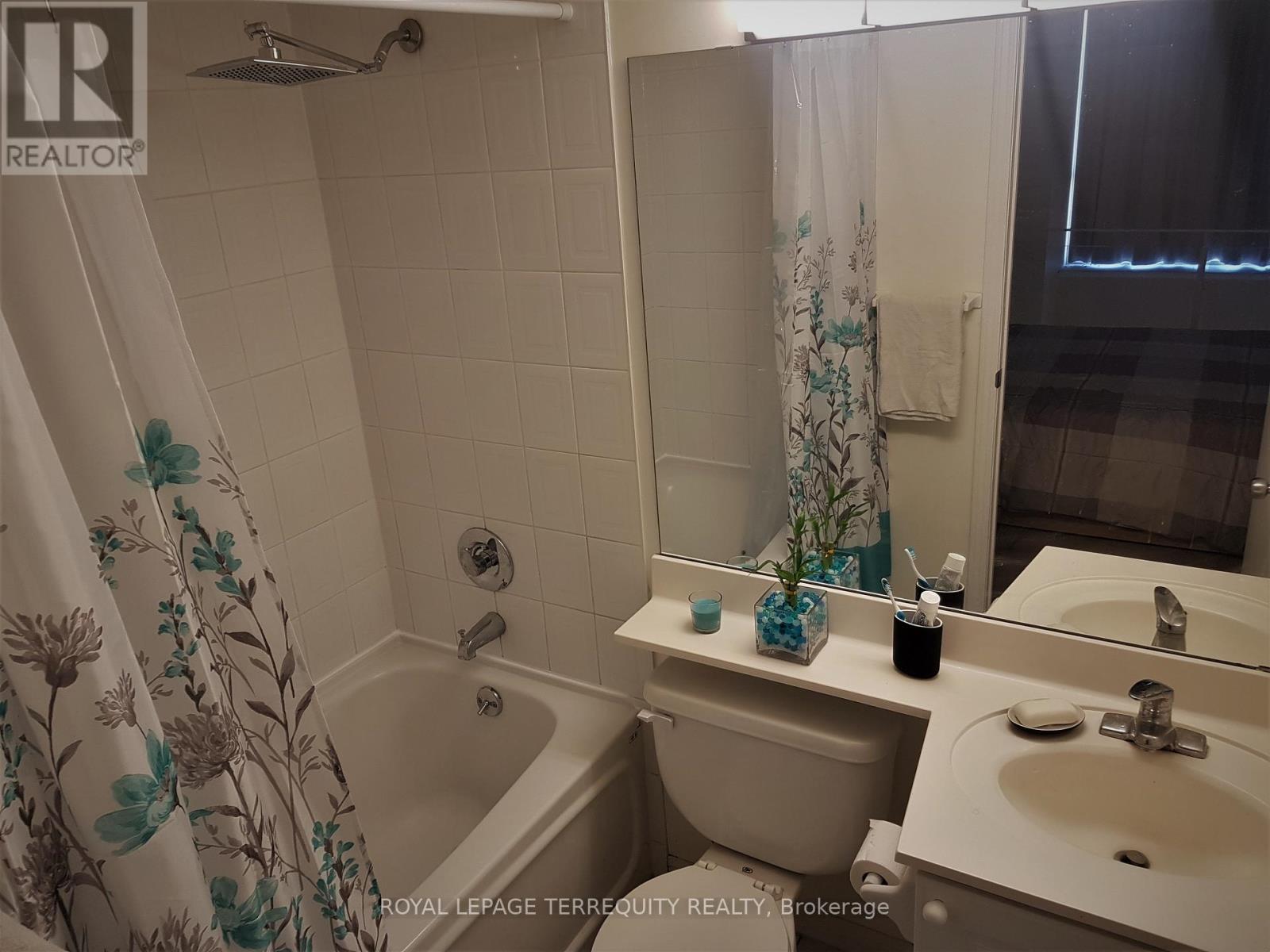 1046 - 139 Merton Street, Toronto, Ontario  M4S 3G7 - Photo 14 - C12612346