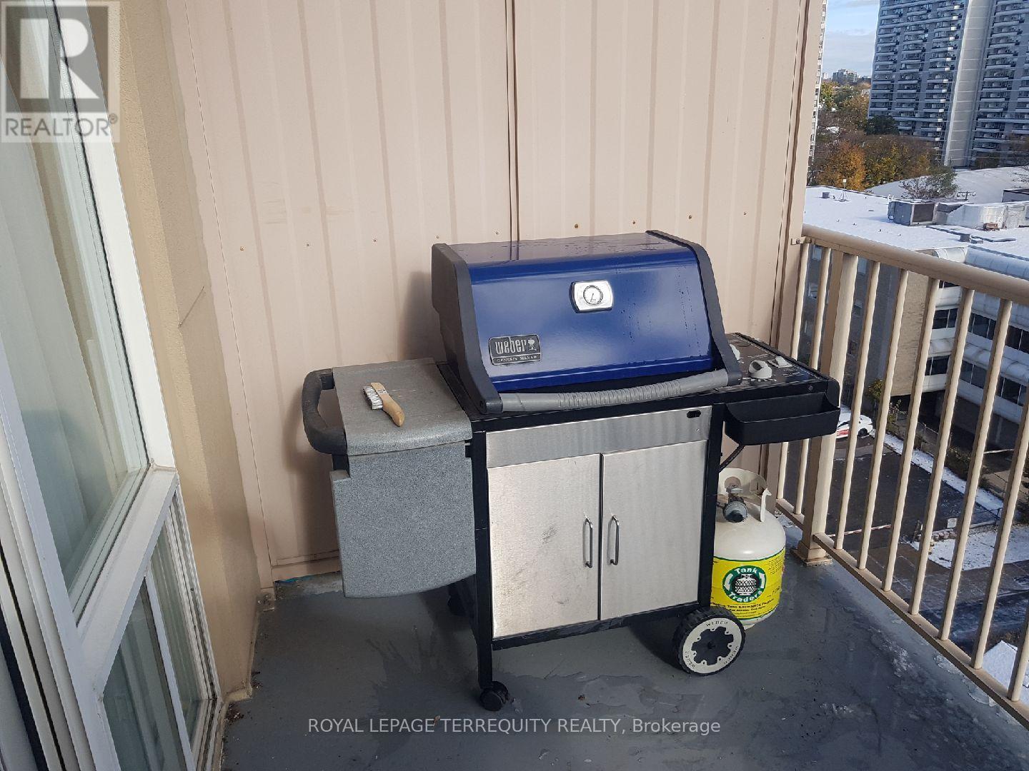 1046 - 139 Merton Street, Toronto, Ontario  M4S 3G7 - Photo 17 - C12612346